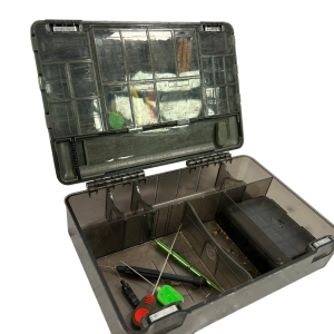 Alternative view of 1x Korda Tackle Box - TERMINAL CLIPS, LEADCLIPS ECT INSIDE - U162 - PRE LOVED