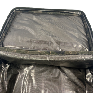 1x Nash Subterfuge Medium Cool Bag - U112 - PRE LOVED - Image 5
