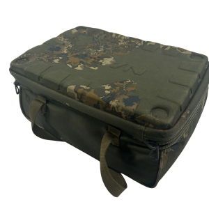 1x Nash Subterfuge Medium Cool Bag - U112 - PRE LOVED - Image 6