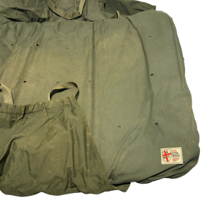 Alternative view of 1x Aqua Unhooking Matt Well Used - A123 - PRE LOVED
