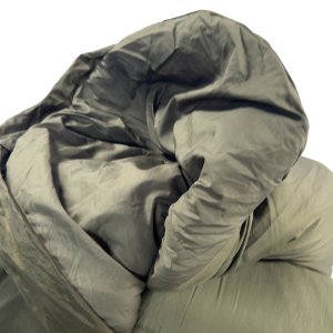 1x Trakker Big Snooze Sleeping Bag and Cover - U179 - PRE LOVED - Image 4