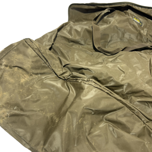 1x Avid Large Waterproof Bedchair Bag - S107 - PRE LOVED - Image 3