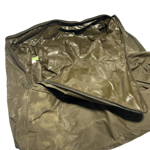 1x Avid Large Waterproof Bedchair Bag - S107 - PRE LOVED - Image 4