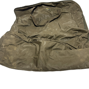 1x Avid Large Waterproof Bedchair Bag - S107 - PRE LOVED