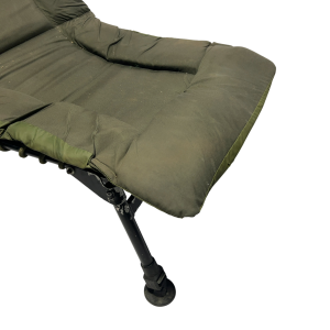 1x Unbranded Chair - HAGE A LOOK AT PCIS FOR PRRICE DOM!! - RED627 - PRE LOVED - Image 3