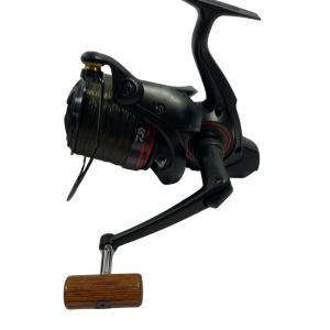 Alternative view of 3x Daiwa Emcast Carp 5000C-QD with 3 LD Spare Spools - C18 - PRE LOVED