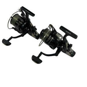 Alternative view of 2x Daiwa Black Widow BR5000a - F6 - PRE LOVED