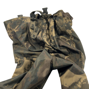 1x Nash Waders Dark Camo with Waders Horns - 9 - U147 - PRE LOVED - Image 5