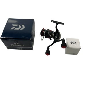 1x Daiwa 19 Tdm 2508Qd-Dh with Spare Spool in Box - D6 - PRE LOVED