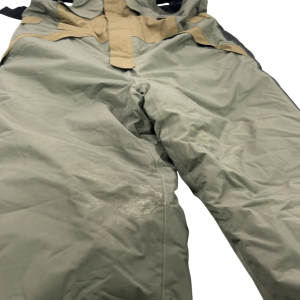 Alternative view of 1x GeoLogic Salopettes XXl - U143 - PRE LOVED