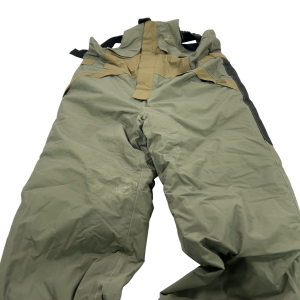 1x GeoLogic Salopettes XXl - U143 - PRE LOVED
