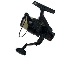 Alternative view of 1x Daiwa Whisker SS2600 - Black Spool - F17 - PRE LOVED