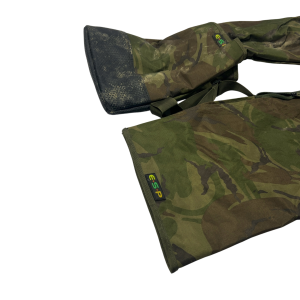 Alternative view of 1x ESP Camo Quiver And Hood - S103 - PRE LOVED